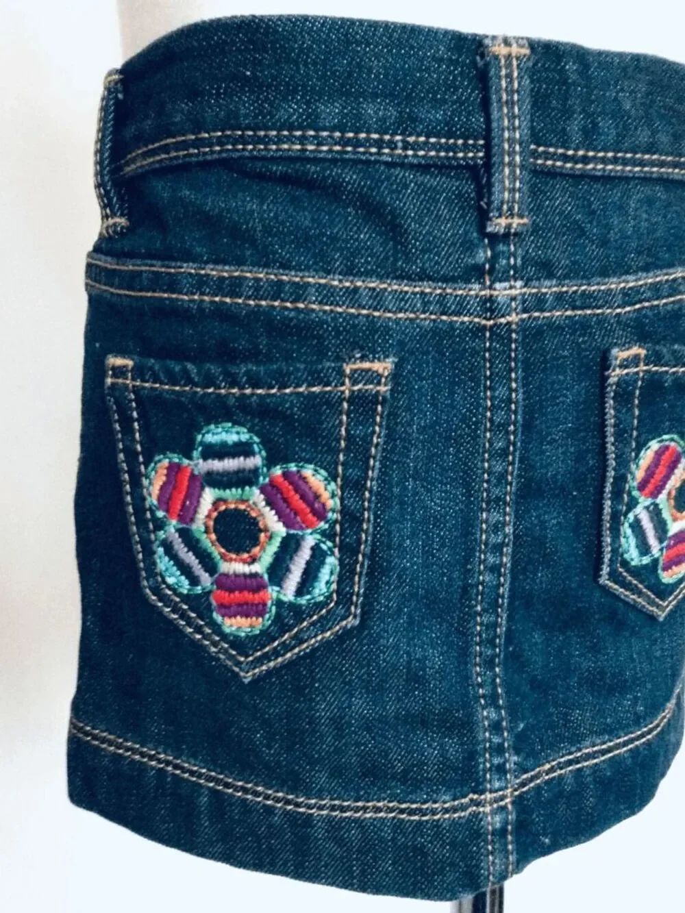 NEW babyGAP Toddler Girls Embroidered Denim Skirt Size 18-24 Months